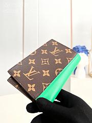 Louis Vuitton LV Passport Cover Monogram Green 10 x 14 x 2.5 cm - 3