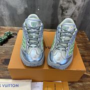 Louis Vuitton LV Discovery Lace Up Grey Sneaker - 3