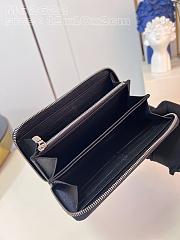 Louis Vuitton LV Lockme Zippy Black 19.5 x 10 x 2.5 cm - 2