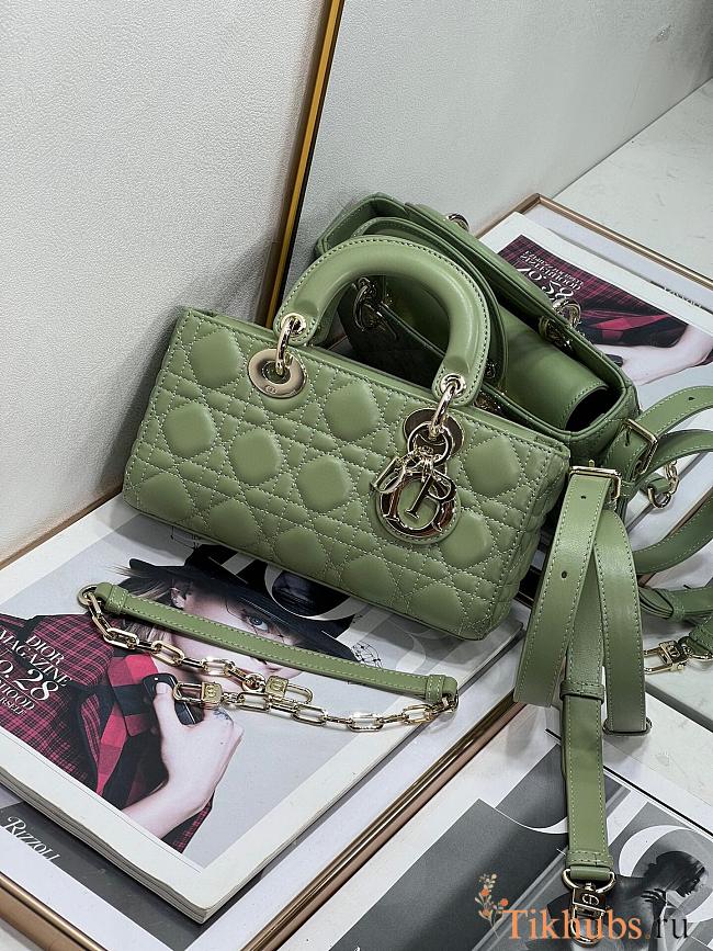 Dior Small Lady D-joy Bag Green 22x12x6cm - 1