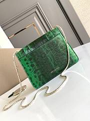 Bulgari Serpenti Forever Crossbody Bag in Green 20x14x4.5cm - 2