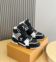 Louis Vuitton LV Black White Sneaker - 1