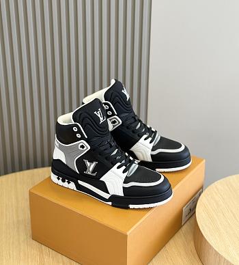 Louis Vuitton LV Black White Sneaker