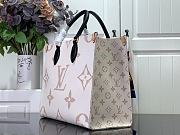 Louis Vuitton LV Onthego MM White Bag 35x27x14cm - 2