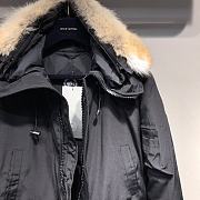 Canada Goose Chilliwack Black Jacket - 4