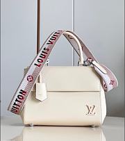 Louis Vuitton LV Epi White Bag BB 28 x 20 x 10 cm - 1