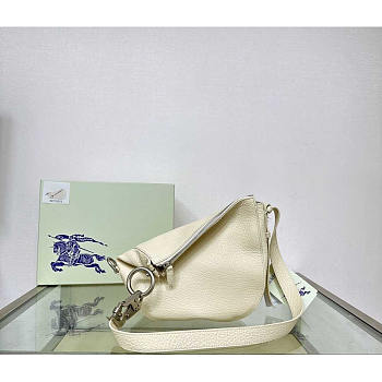 Burberry Knight Bag Cream 24x8x23cm