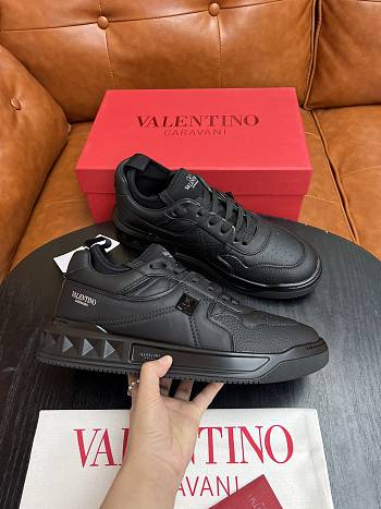 Valentino One Stud Black Sneaker