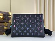 Louis Vuitton LV Coussin PM Black 26 x 20 x 12 cm - 3