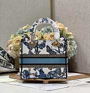 Dior Medium Lady D-lite Bag White Blue 24 x 20 x 11 cm - 3