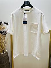 Louis Vuitton LV 3D Pocket Monogram White T-Shirt - 1