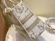 Dior Medium Lady D-Lite Bag Gold-Tone and White Butterfly 24 x 20 x 11 cm - 5