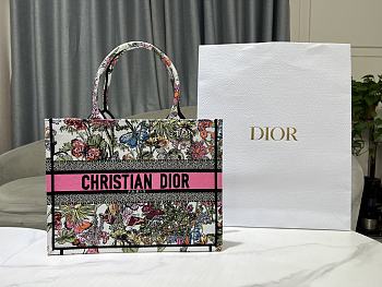 Dior Medium Book Tote White Multicolor Mexico Millefiori 36 x 27.5 x 16.5 cm