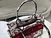 Dior Medium Book Tote White Red Le Cœur des Papillons 36 x 27.5 x 16.5 cm - 4