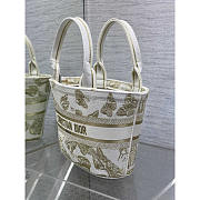 Dior Hat Basket Bag White Gold Gradient Butterflies 27 x 20 x 8 cm - 2