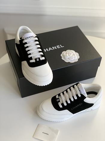 Chanel Sneaker Black White