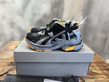 Balenciaga Runner Trainer Black Yellow Sneaker