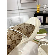 Gucci GG Supreme Lug Sole Sandals Beige And White - 2