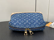 Louis Vuitton LV Pochette Cosmétique GM Denim Blue 27 x 18 x 9 cm - 4