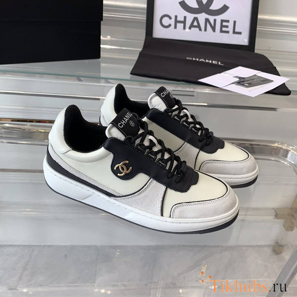 Chanel Sneakers Lambskin & Suede Calfskin Black White - 1