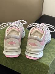 Gucci Women'S Run Sneaker Pink Suede  - 6