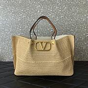 Valentino Brown Raffia V-Logo Tote Bag 35x25x17cm - 1