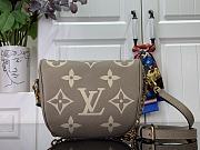 Louis Vuitton LV Mini Bumbag Grey 17x12x9.5cm - 4