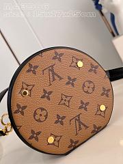 Louis Vuitton LV Cannes Monogram Reverse 15 x 17 x 15 cm - 4