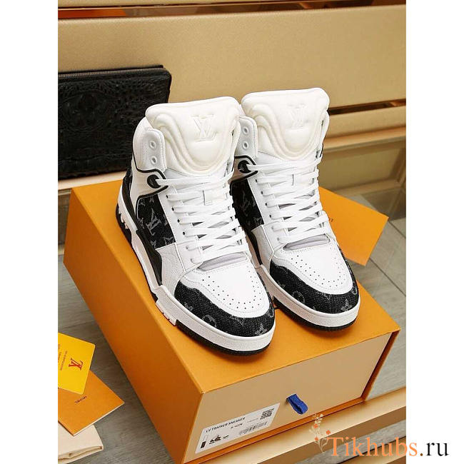 Louis Vuitton LV Trainer Sneaker Boot Black And White - 1