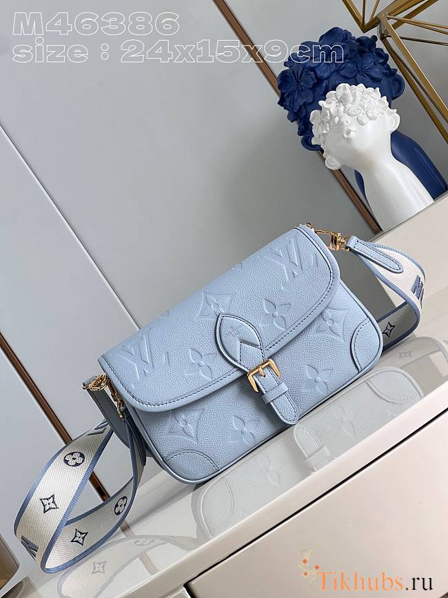 Louis Vuitton LV Diane Blue Hour 24 x 15 x 9 cm - 1