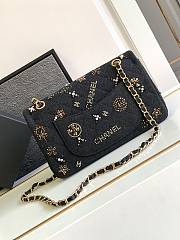 Chanel Flap Bag Black Gold 25cm - 4