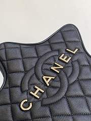 Chanel Star Handbag Satin & Gold Black 22.5x22.5x6cm - 5