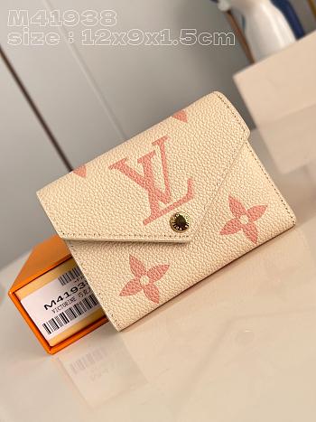 Louis Vuitton LV Wallet Victorine White Pink 12x9.5x1.5cm