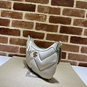 Gucci Marmont Small Shoulder Bag White 26x17x4cm - 4