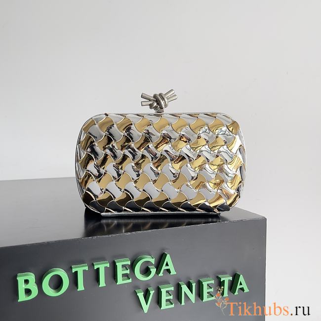 Bottega Veneta Knot Silver Gold 19x11.5x5cm - 1