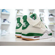 Nike SB x Air Jordan 4 Retro SP Pine Green - 4