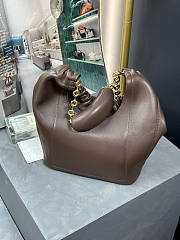 Loewe Small Squeeze Bag In Nappa Lambskin Chocolate 29x24x10.5cm - 2