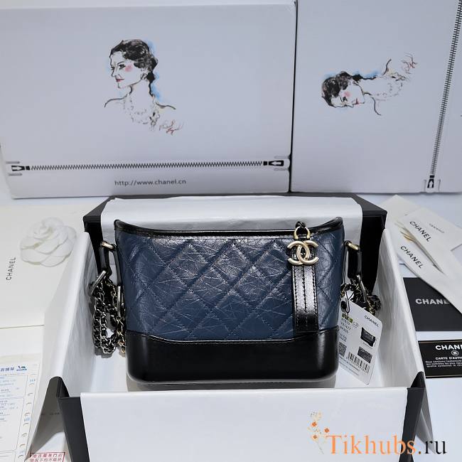 Chanel Gabrielle Hobo Bag Navy Blue 20x8x15cm - 1