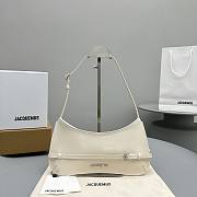 Jacquemus Le Chouchou Belted shoulder Bag Off White 26x14cm - 1