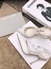Manolo Blahnnik Pumps White - 2