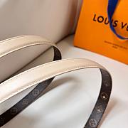 Louis Vuitton LV Pretty LV 20mm Reversible Belt White - 4