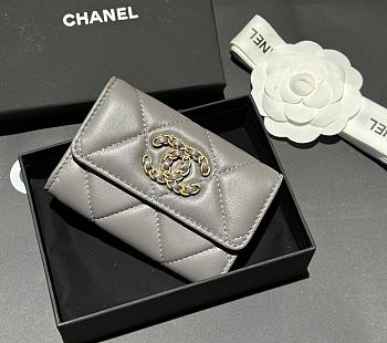 Chanel 19 Grey Wallet 11x7.5x2cm