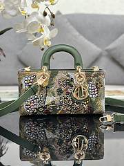 Dior Lady D-Joy Medium Bag Green Lily Beads 26cm - 1