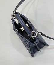 Fendi Peekaboo Iseeu Petite Midnight Blue Woven Leather 20x10.5x15cm - 4