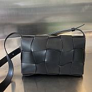 Bottega Veneta Cassette Black 23x15x5cm - 2