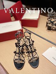 Valentino Garavani Rockstud Heeled Sandals Black Gold 6cm - 2