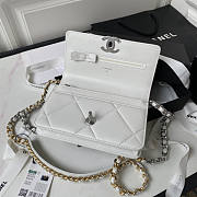 Chanel 19 Woc Wallet On Chain White Silver 19cm - 6