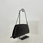 The Row Dalia Baguette in Leather Black 27x24x5cm - 4