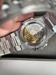 Patek Philippe Nautilus 40mm - 4