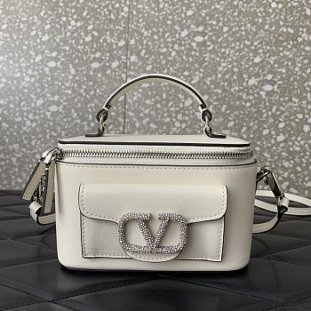 Valentino Garavani Leather Locò Vanity Case White 16.5x10x7.5cm